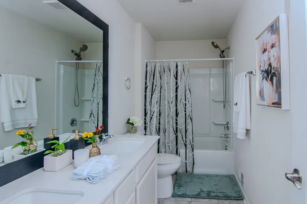 2574 Meadow Hills Drive Pittsfield Charter Township, MI 48108