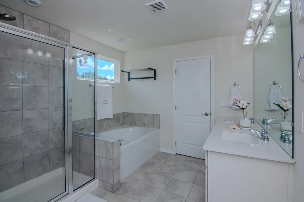 2574 Meadow Hills Drive Pittsfield Charter Township, MI 48108