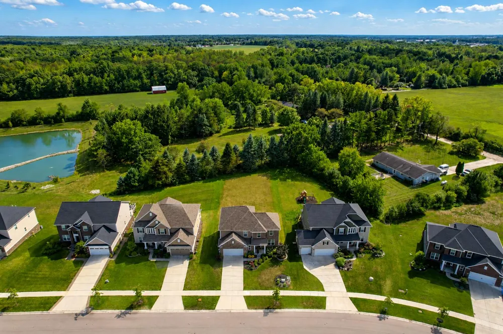 2574 Meadow Hills Drive Pittsfield Charter Township, MI 48108