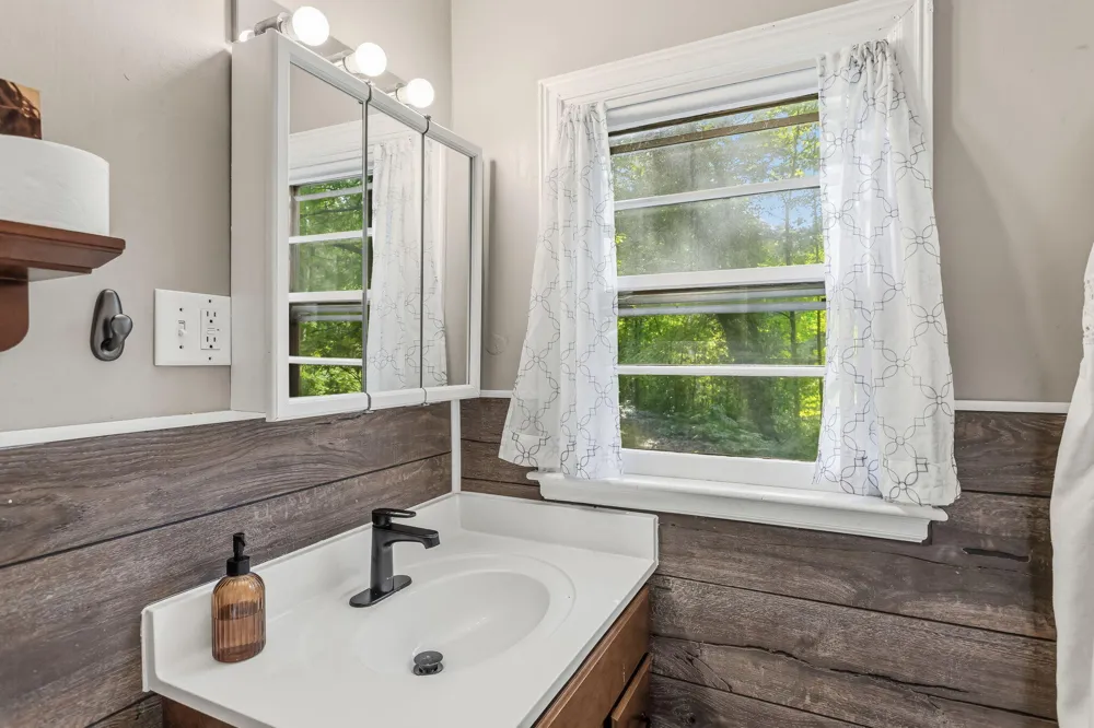 59401 M 43 Bangor City, MI 49013