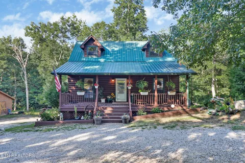 358 Red Oak Drive