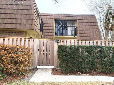 5371 BAMBOO COURT #401