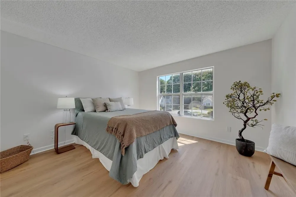 4106 Whitehall Way Alpharetta, GA 30004
