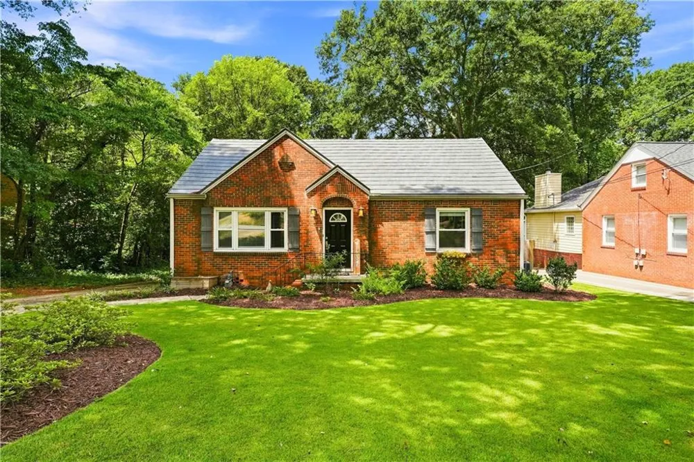 1091 Walker Drive Decatur, GA 30030