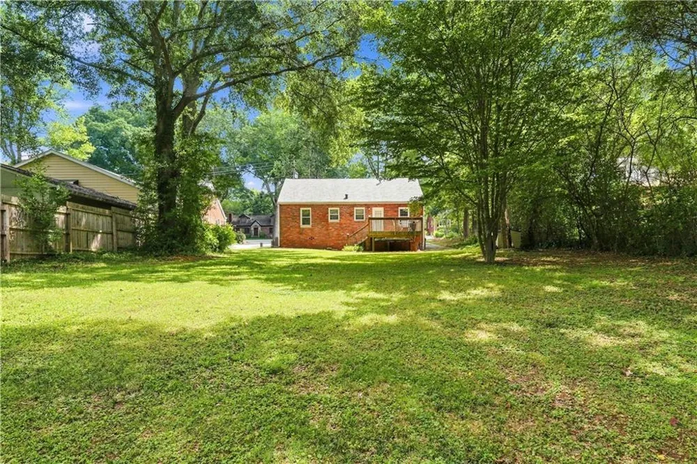 1091 Walker Drive Decatur, GA 30030