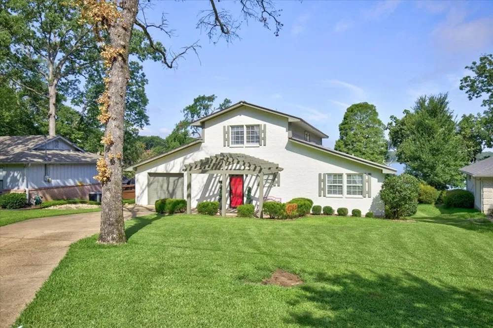 5402 Point LaVista Malakoff, TX 75148