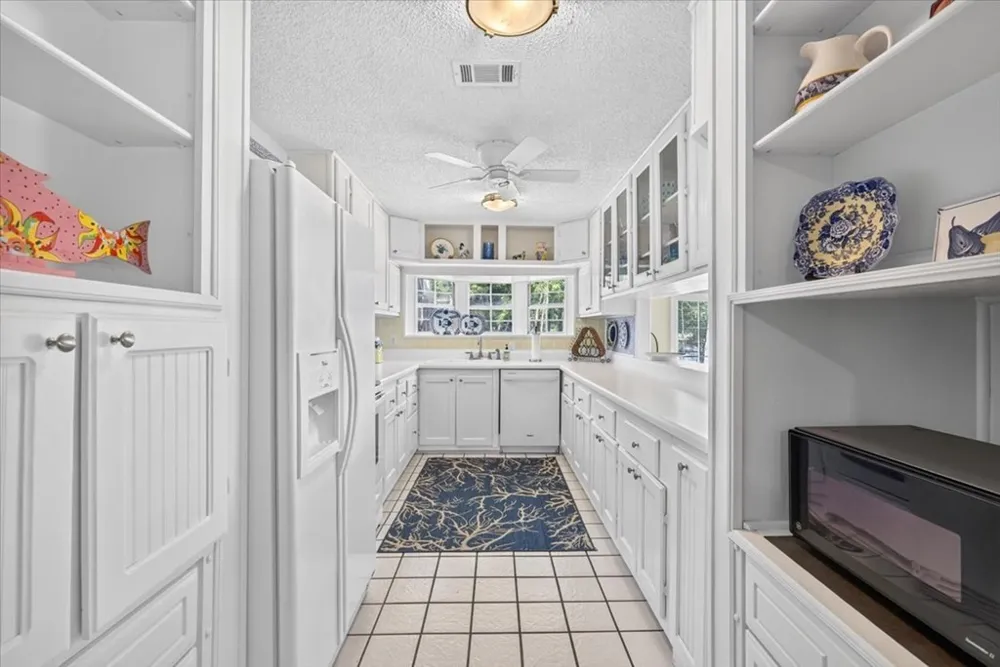 5402 Point LaVista Malakoff, TX 75148