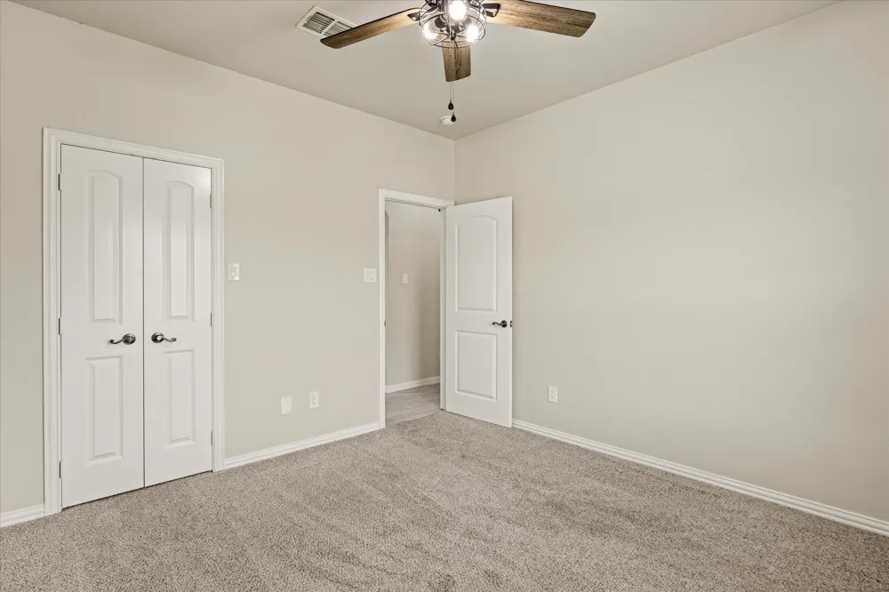 2935 Meandering Way Granbury, TX 76049