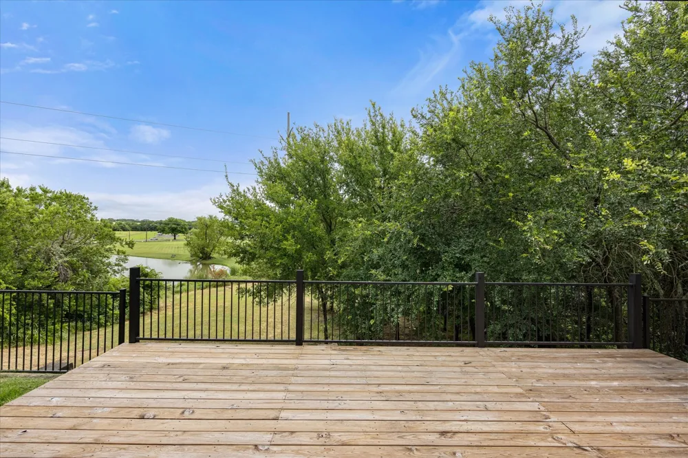 2935 Meandering Way Granbury, TX 76049