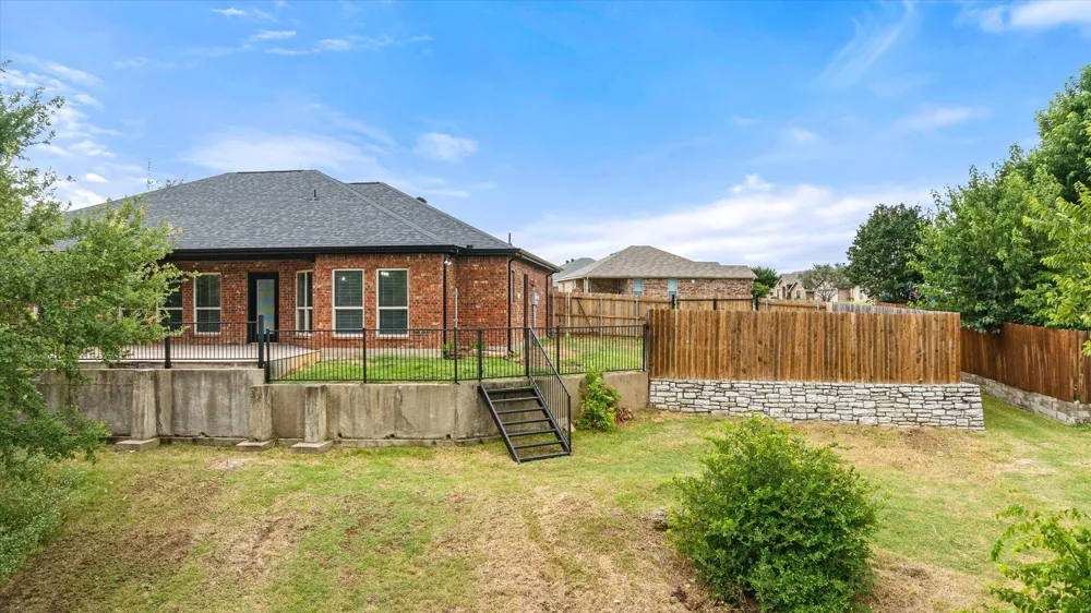 2935 Meandering Way Granbury, TX 76049