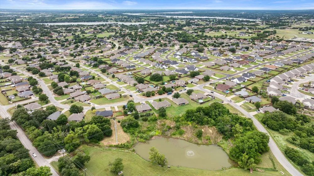 2935 Meandering Way Granbury, TX 76049