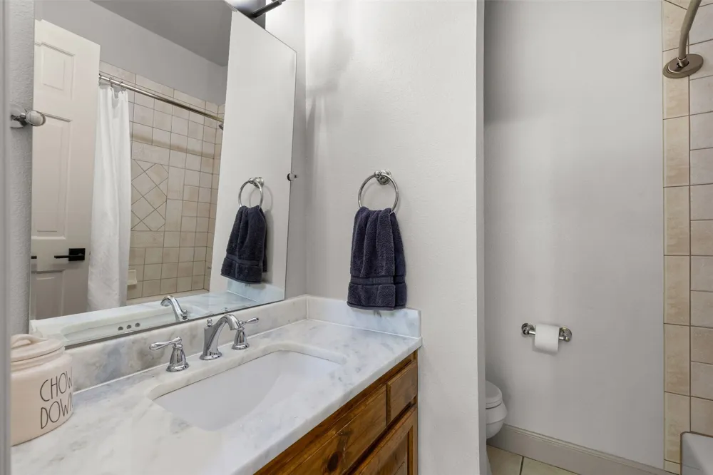 9674 Oak Meadow Lane Pilot Point, TX 76258