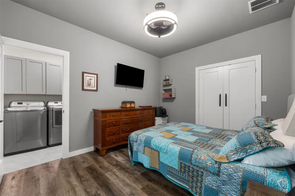 9674 Oak Meadow Lane Pilot Point, TX 76258