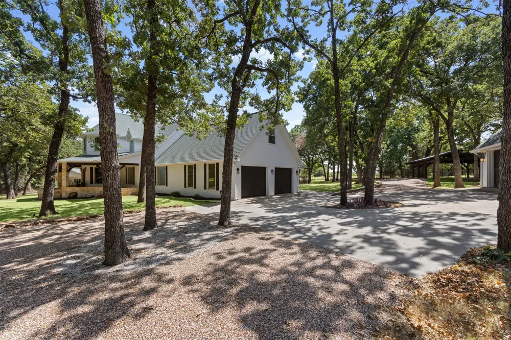 9674 Oak Meadow Lane Pilot Point, TX 76258