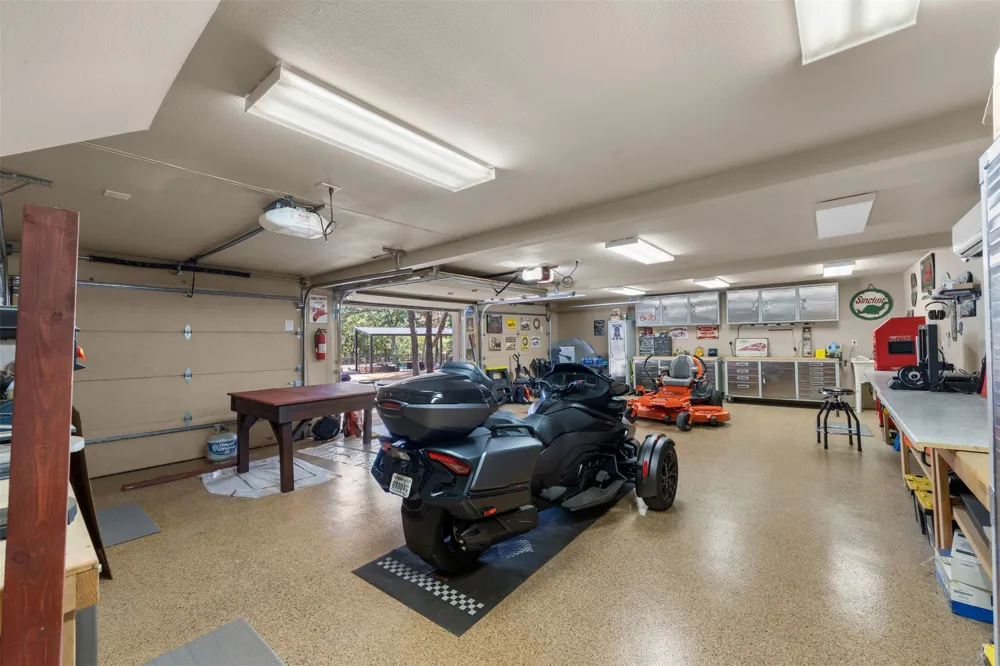 9674 Oak Meadow Lane Pilot Point, TX 76258