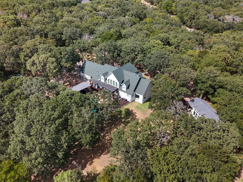 9674 Oak Meadow Lane Pilot Point, TX 76258