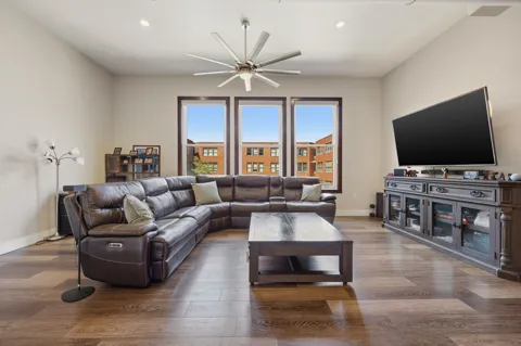 2502 Live Oak Street #235