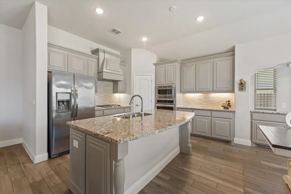 324 Roscoe Drive Fate, TX 75087