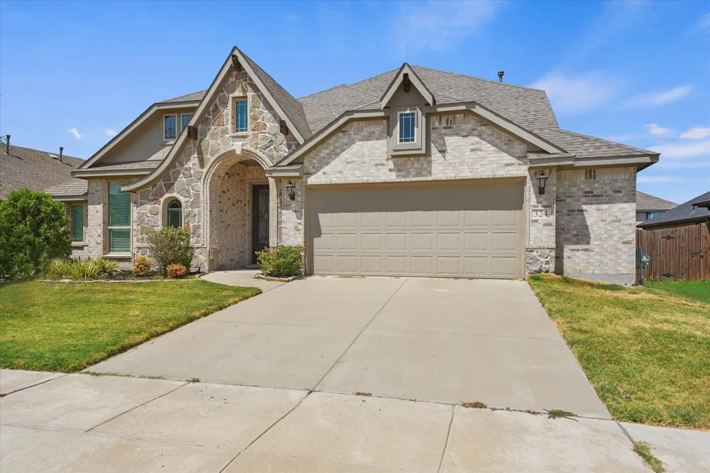 324 Roscoe Drive Fate, TX 75087