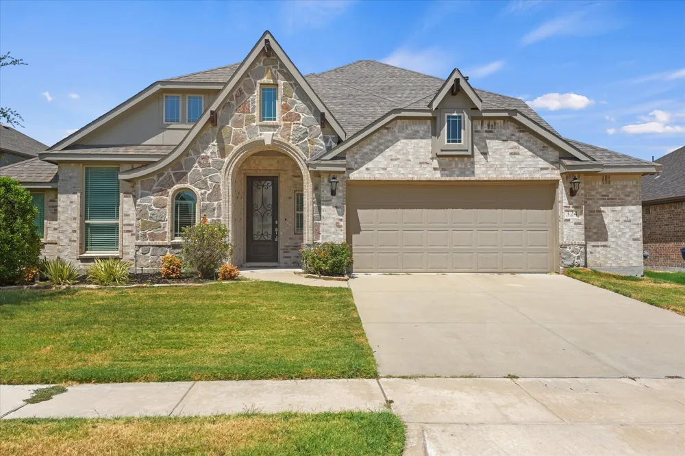 324 Roscoe Drive Fate, TX 75087