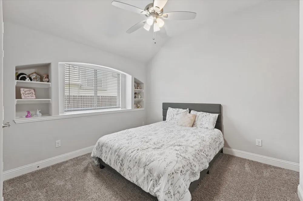 324 Roscoe Drive Fate, TX 75087