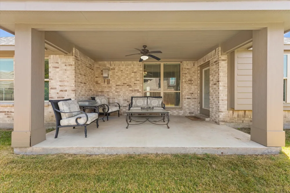 324 Roscoe Drive Fate, TX 75087