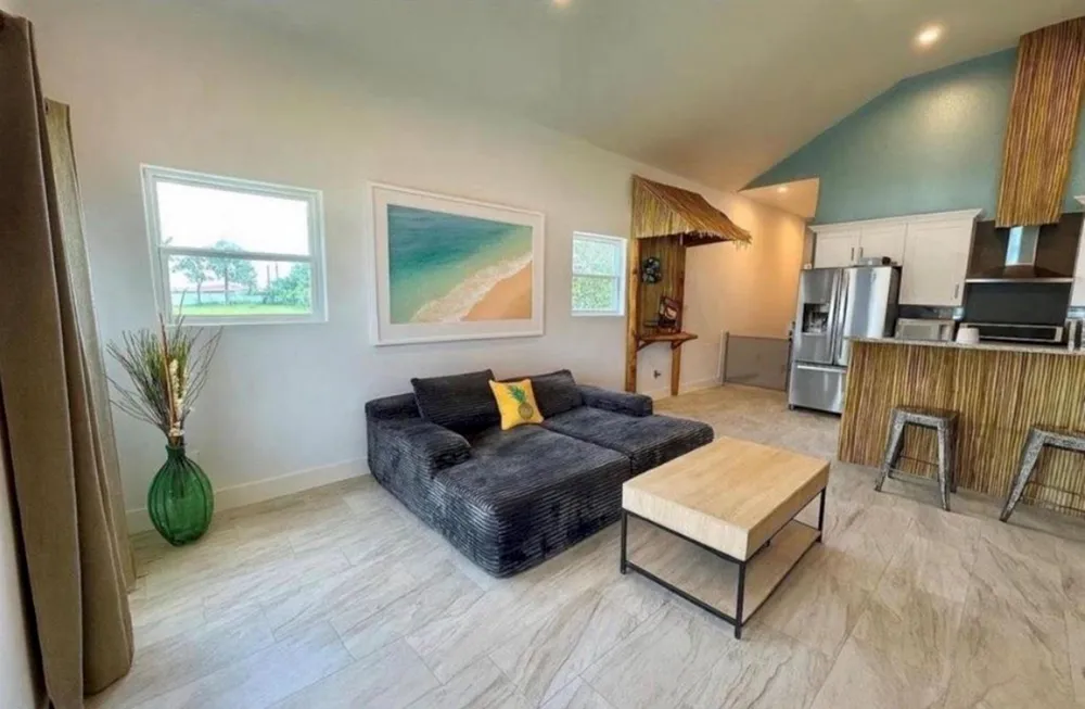 506 Jenni Lane Dickinson, TX 77539