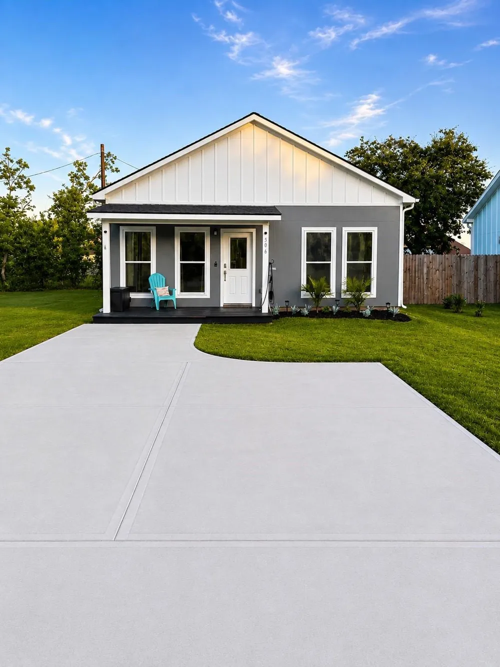 506 Jenni Lane Dickinson, TX 77539