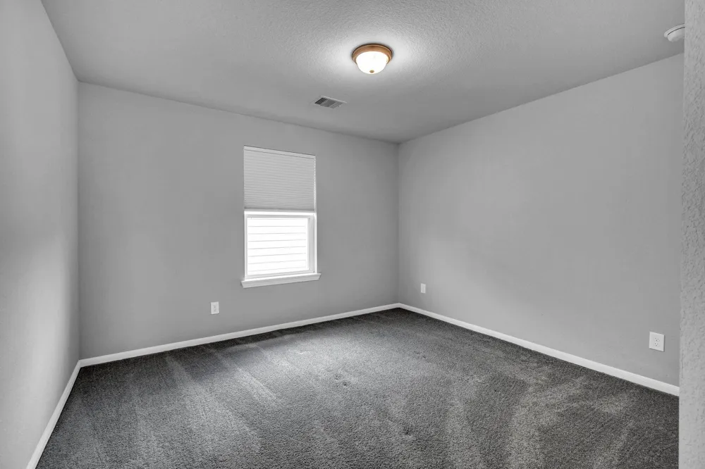 400 Flycatcher Court Clute, TX 77531