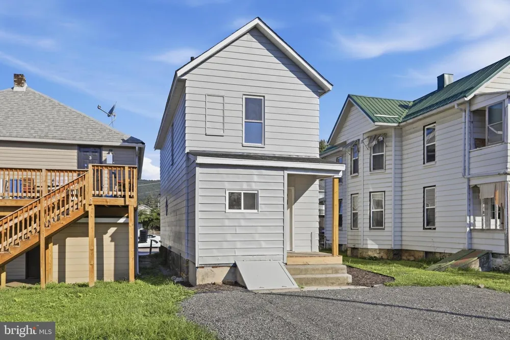 205 BLOCKER STREET Ridgeley, WV 26753