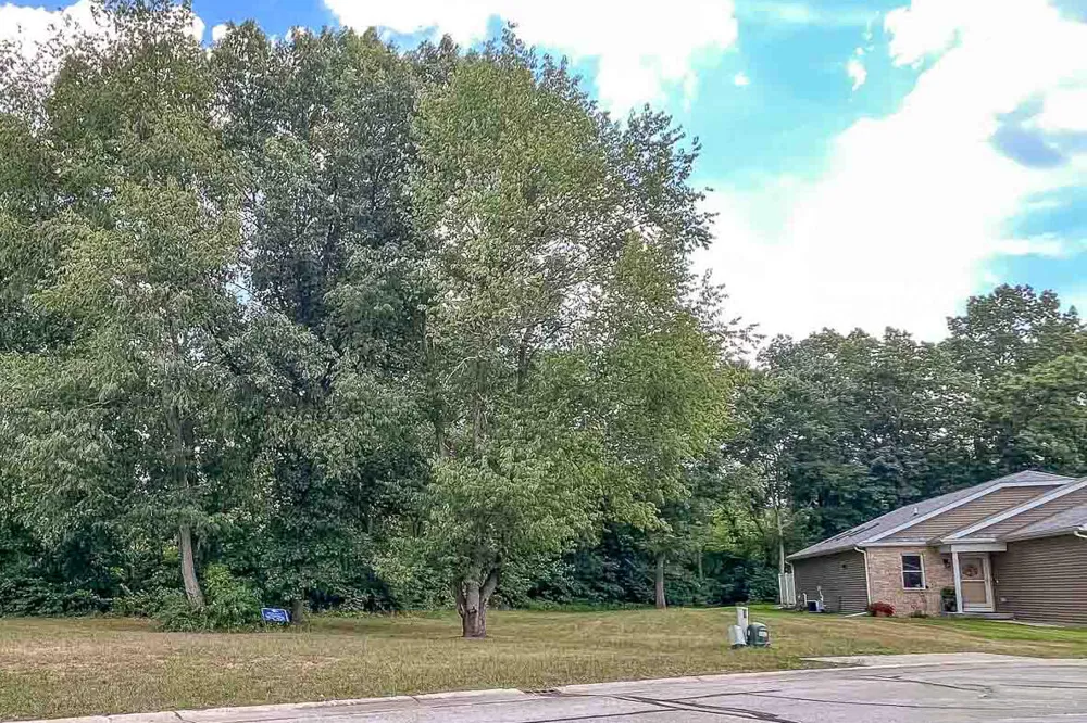 2723 Sugarberry Lane Niles, MI 49120