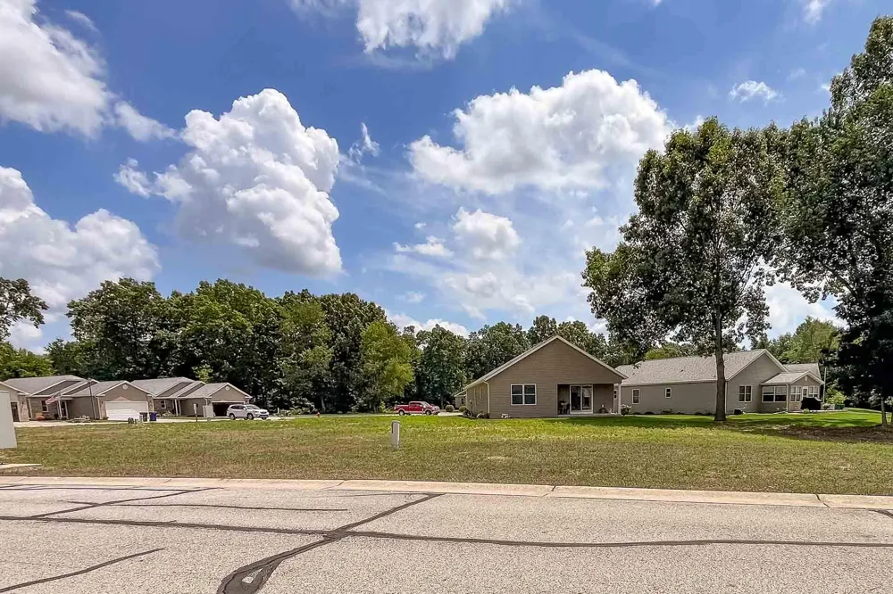 2723 Sugarberry Lane Niles, MI 49120