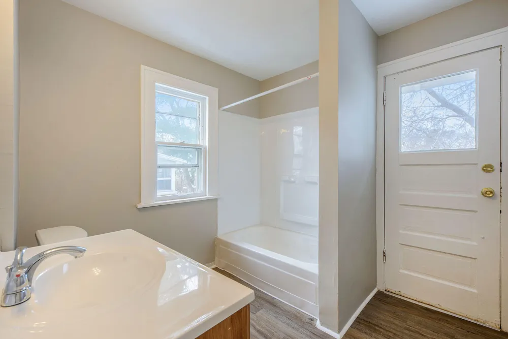 1019 Cooper Avenue SE Grand Rapids, MI 49507