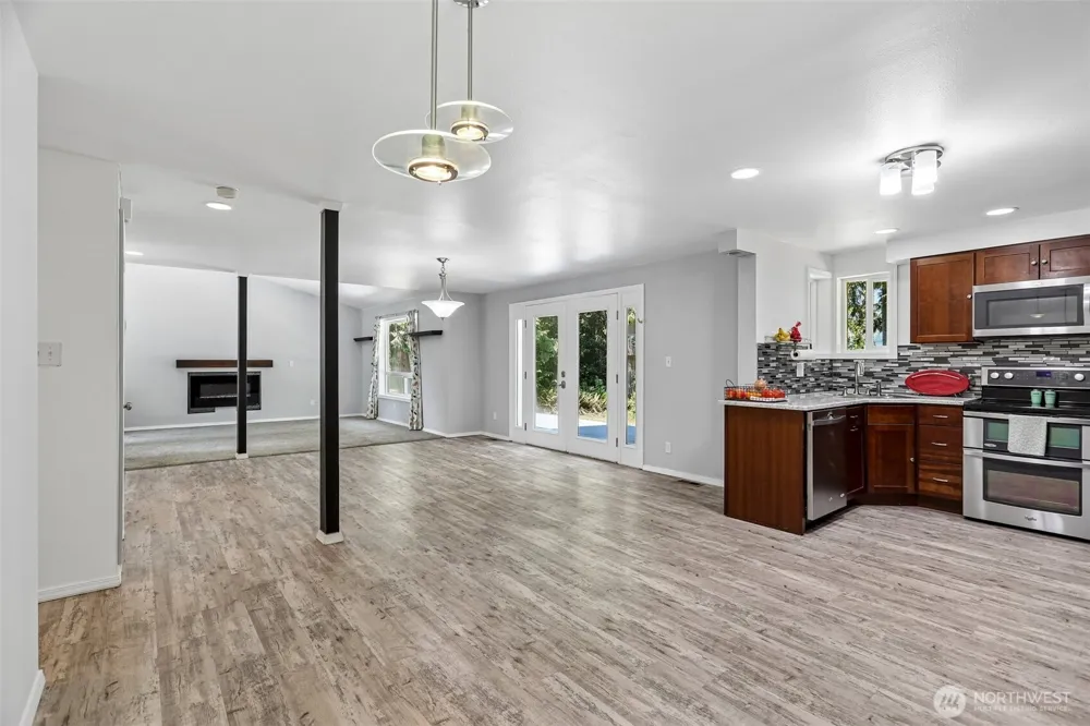 13811 272nd Street NE Arlington, WA 98223