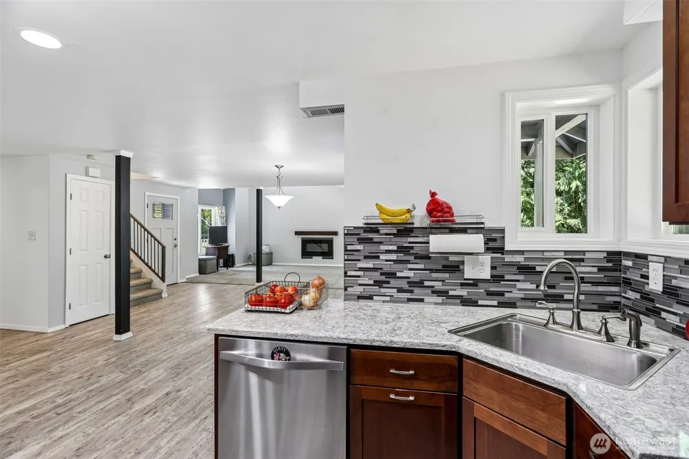 13811 272nd Street NE Arlington, WA 98223