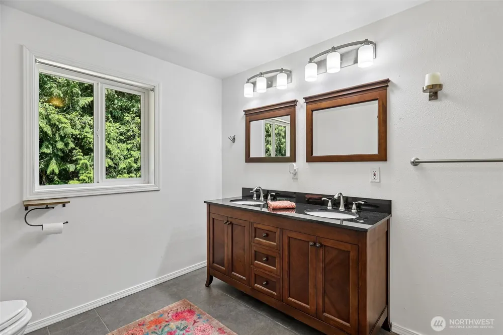 13811 272nd Street NE Arlington, WA 98223