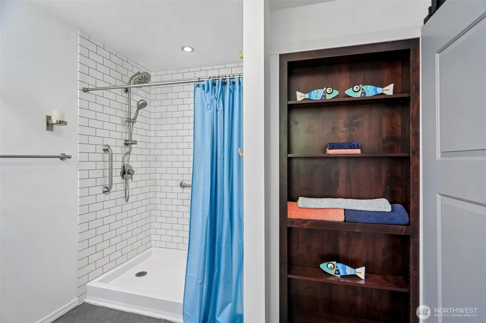 13811 272nd Street NE Arlington, WA 98223