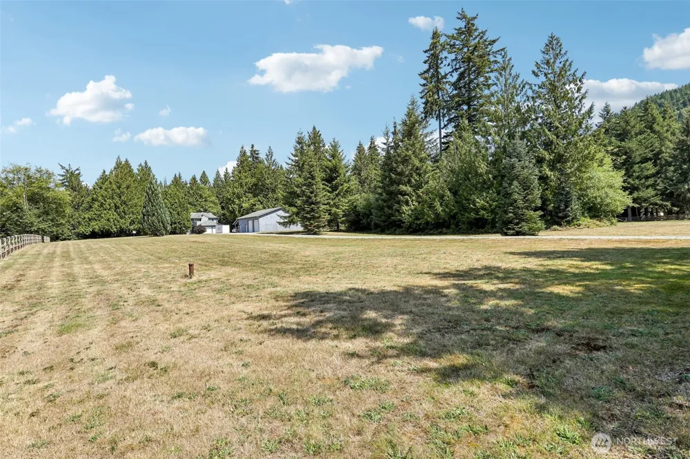 13811 272nd Street NE Arlington, WA 98223