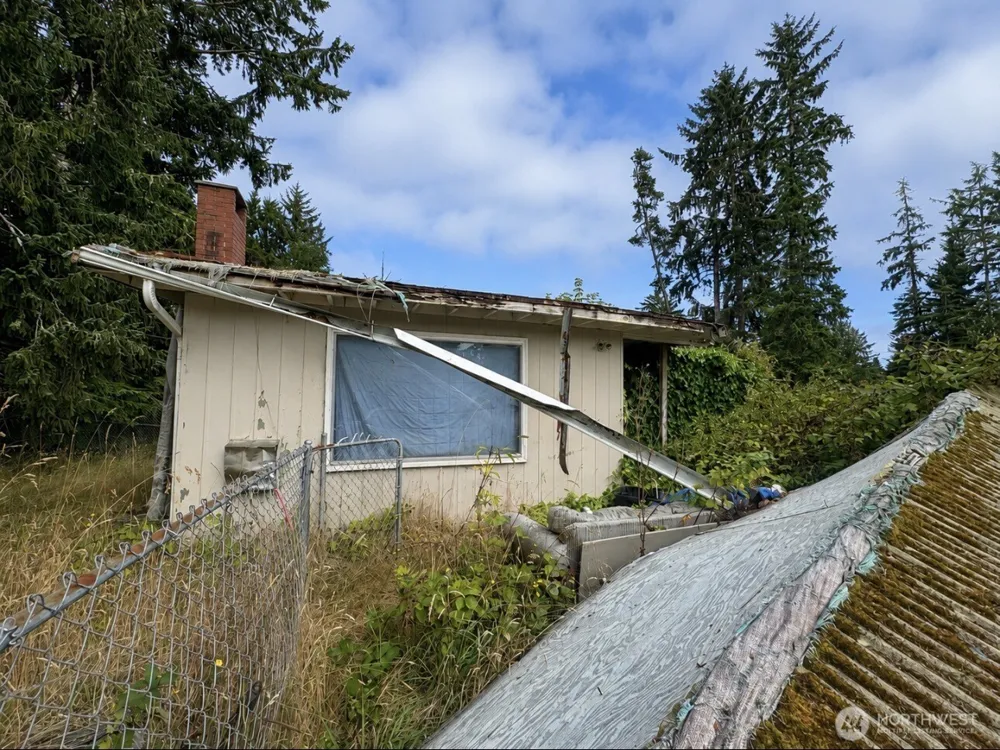 27302 W STREET Ocean Park, WA 98640