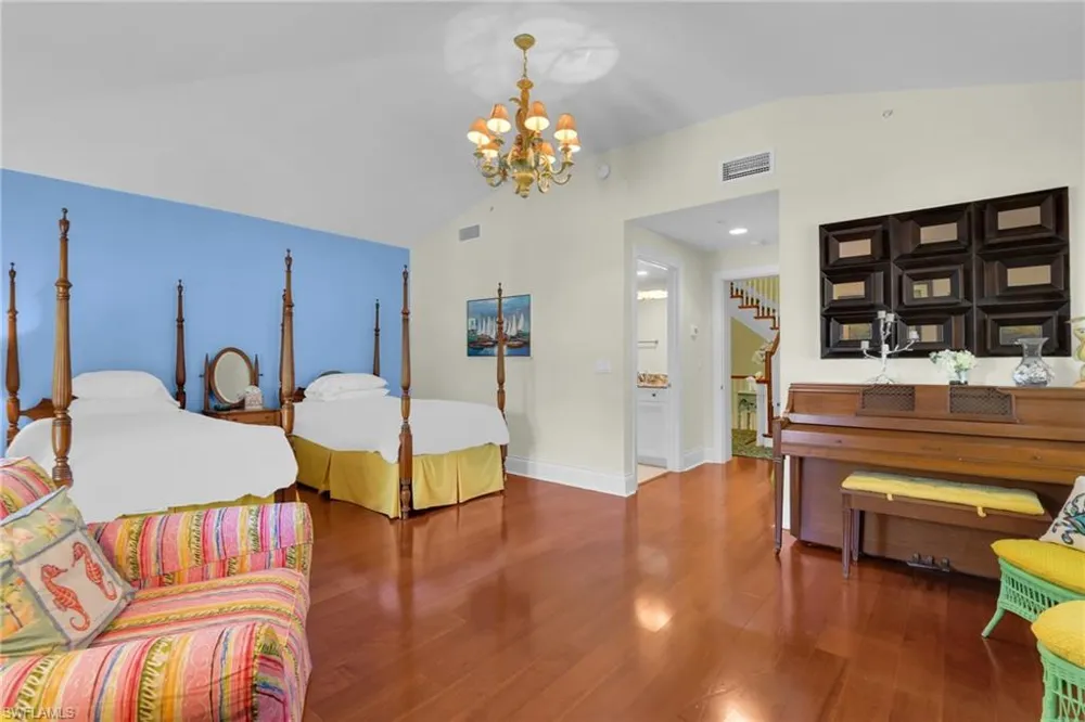Address Not Shown Naples, FL 34102