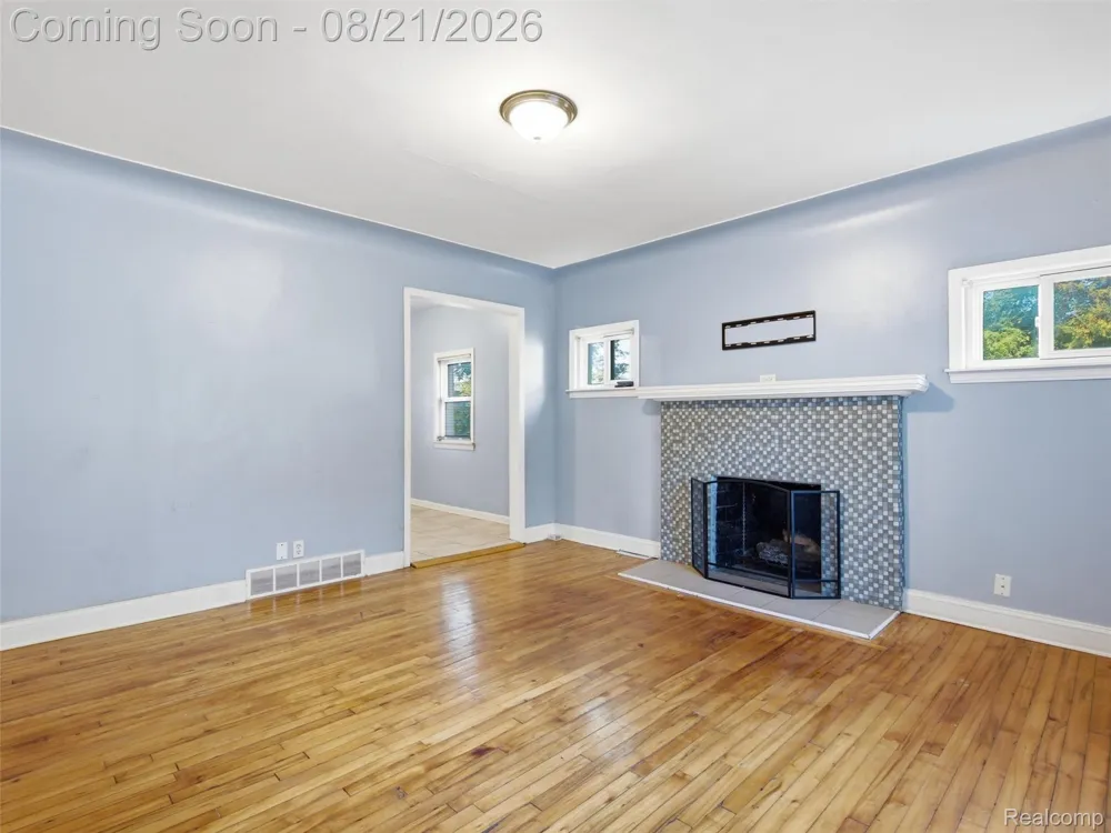 20609 Westhaven Avenue Southfield City, MI 48075