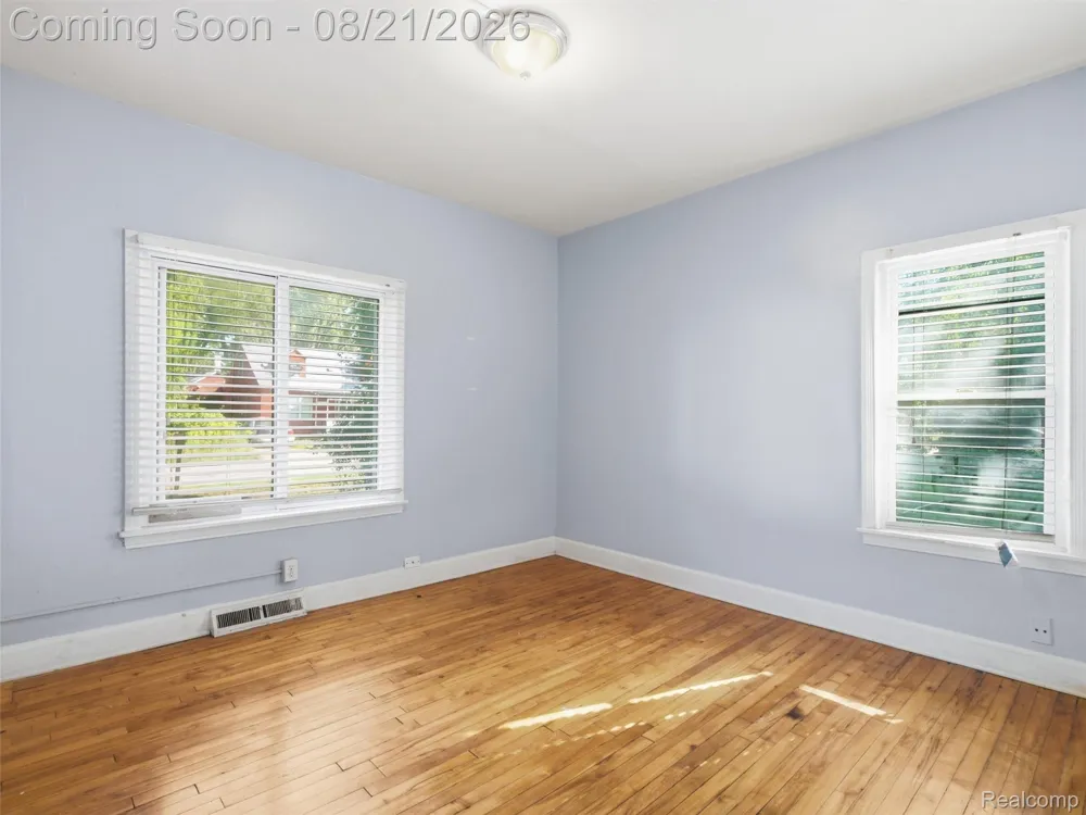 20609 Westhaven Avenue Southfield City, MI 48075