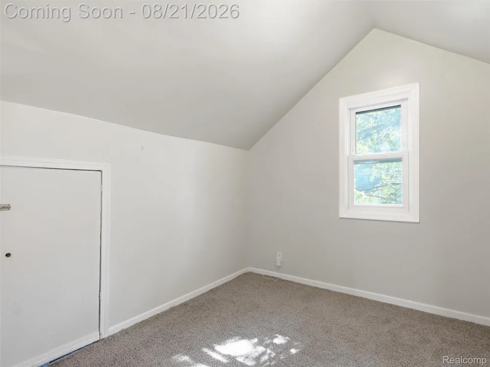 20609 Westhaven Avenue Southfield City, MI 48075