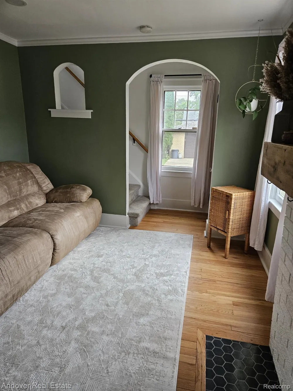 11339 Arnold Redford Charter Township, MI 48239