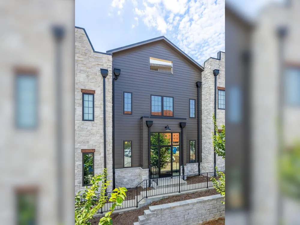1036 E 4th Street #103 Chattanooga, TN 37403