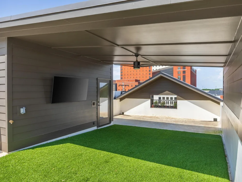 1036 E 4th Street #103 Chattanooga, TN 37403