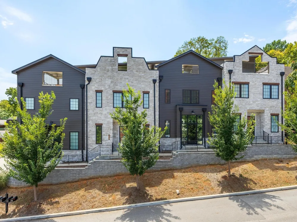 1036 E 4th Street #103 Chattanooga, TN 37403