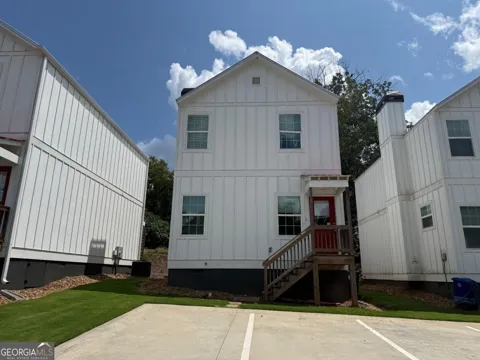 82 Liberty CT