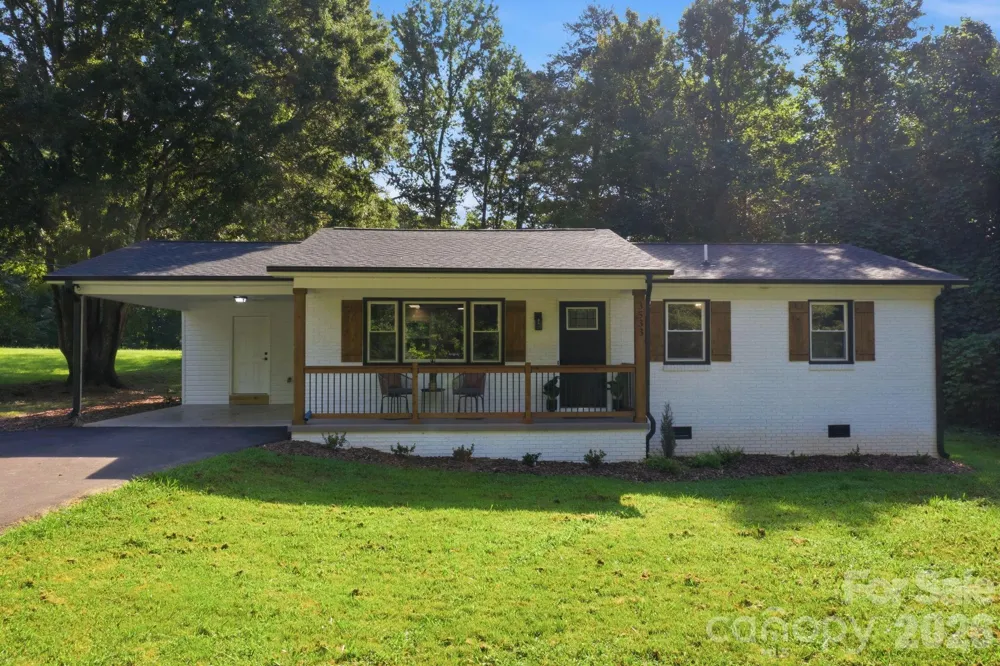 3533 Amity Hill Road Statesville, NC 28677