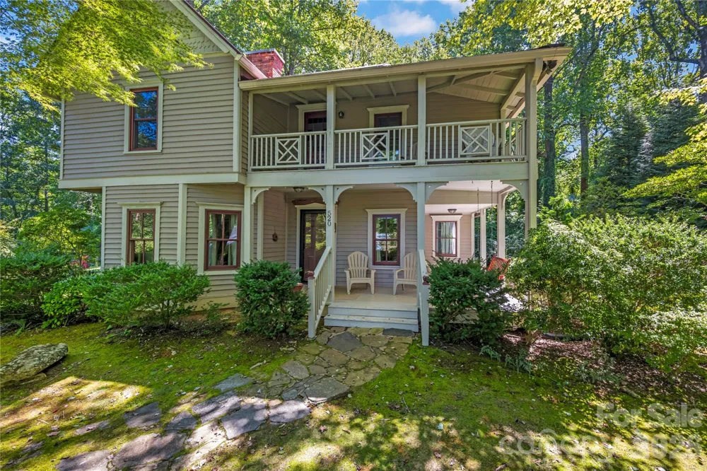 520 Esseola Street Saluda, NC 28773